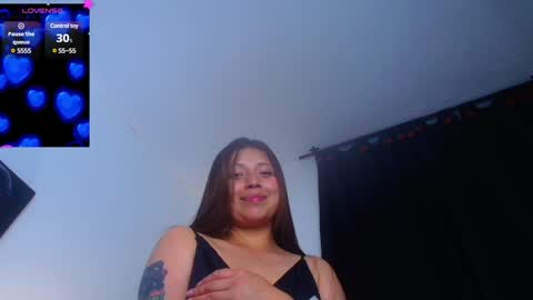 QUEEN OFF MILk  IM BACK  15 NOV online show from December 2024 02:15:01 AM