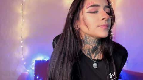 Snapshot of alessafrost_ chatting on December 2024 06:21:02 AM Onlyfans Babykarma6 online show from December 2024 06:21:02 AM
