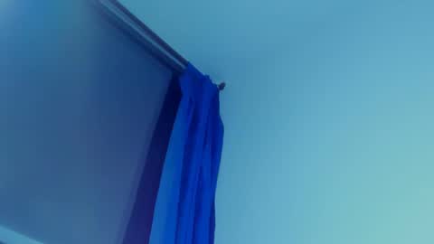 Alessandro online show from September 2025 05:00:01 AM