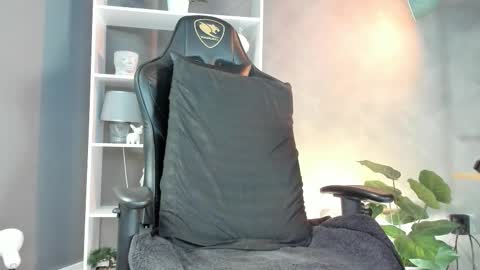 Alessandro INDEPENDENT MODEL online show from September 2025 03:44:01 AM