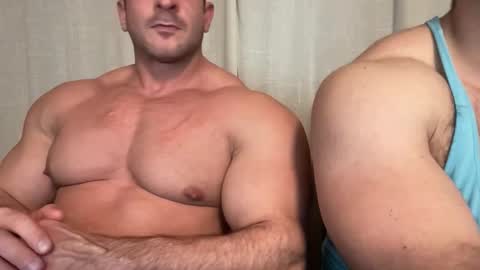 Alessandrobuilder online show from November 2025 12:02:01 AM