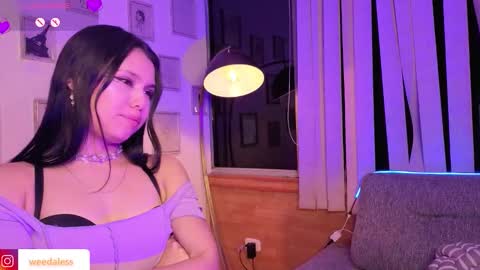 Alessia cruz online show from September 2025 02:33:02 AM