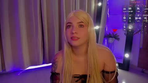 Alessia online show from November 2025 03:27:01 AM