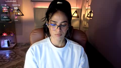 Valery online show from October 2025 02:13:01 PM