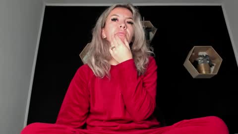 Snapshot of alesys69 chatting on November 2025 04:11:02 AM alesys69 online show from November 2025 04:11:02 AM