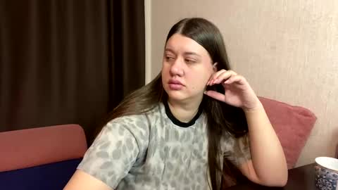 Snapshot of aletta_oushen chatting on December 2024 11:24:02 AM Aletta Oushen online show from December 2024 11:24:02 AM
