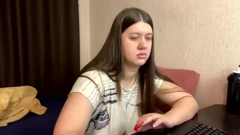 Snapshot of aletta_oushen chatting on December 2024 10:14:02 AM Aletta Oushen online show from December 2024 10:14:02 AM