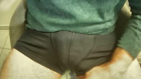 Snapshot of alex34nrw chatting on November 2025 06:09:02 PM Alex online show from November 2025 06:09:02 PM