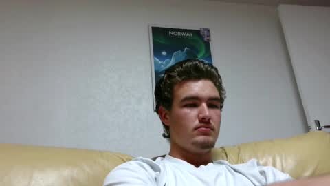 Snapshot of alex83530 chatting on January 2025 09:54:01 PM Alex83530 online show from January 2025 09:54:01 PM