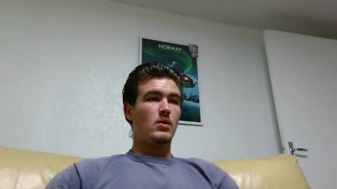 Snapshot of alex83530 chatting on January 2025 12:52:01 PM Alex83530 online show from January 2025 12:52:01 PM