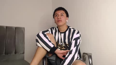 Owen online show from September 2025 02:05:01 AM