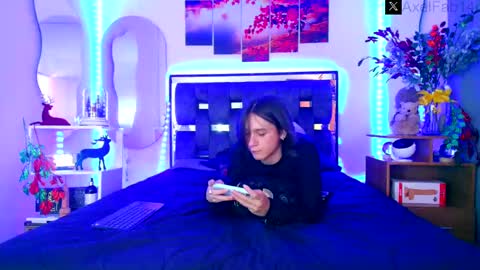 Snapshot of alex_and_fabian chatting on December 2024 07:11:01 PM sneider online show from December 2024 07:11:01 PM