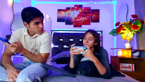 Snapshot of alex_and_fabian chatting on March 2025 06:23:01 PM sneider online show from March 2025 06:23:01 PM