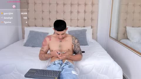 Snapshot of alex_cute77 chatting on November 2025 11:51:02 AM alex online show from November 2025 11:51:02 AM