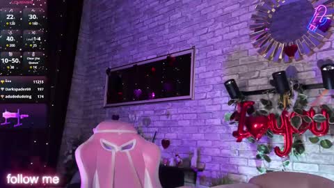 alex_howell online show from March 2025 11:49:01 PM