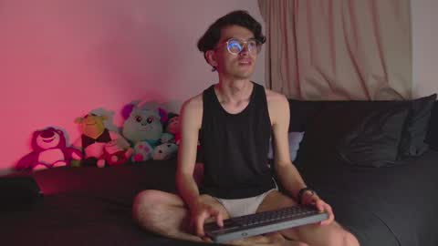 alex_kay_ online show from September 2025 10:43:01 PM
