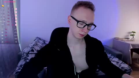 alex_silent online show from March 2025 10:35:02 AM