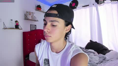 Alex online show from January 2025 05:44:01 PM