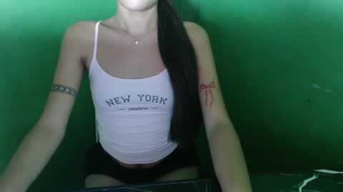 Snapshot of alexa04052007 chatting on October 2025 04:07:02 PM alexa04052007 online show from October 2025 04:07:02 PM