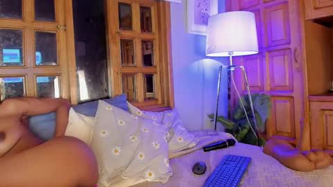 Alexandra  online show from March 2025 07:37:02 AM