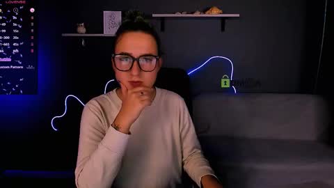 Snapshot of alexa_night_ chatting on October 2025 10:13:02 AM alexa_night_ online show from October 2025 10:13:02 AM