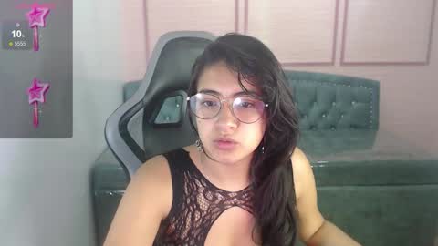 Snapshot of alexa_romero_t chatting on September 2025 11:46:02 AM Alexandra online show from September 2025 11:46:02 AM