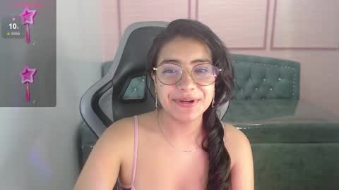 Snapshot of alexa_romero_t chatting on September 2025 11:36:01 AM Alexandra online show from September 2025 11:36:01 AM