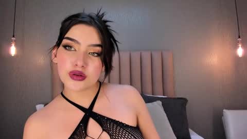 Alexa Thaylor online show from January 2025 06:41:02 PM