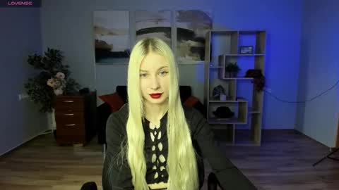 Alexa Woods online show from September 2025 06:02:02 AM