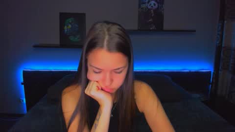 angel online show from November 2025 12:46:02 AM