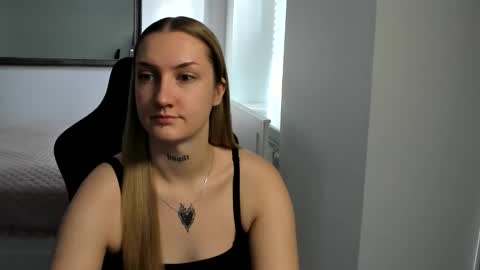 Alexa online show from October 2025 12:13:02 PM