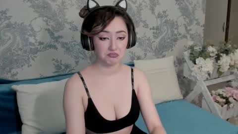 AlexaJang online show from February 2025 02:15:02 AM