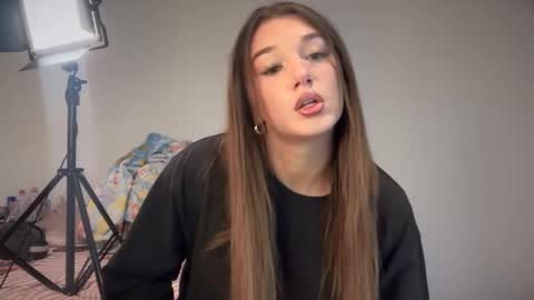 alexajefferies online show from September 2025 07:24:02 PM