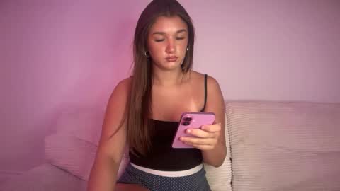 alexajefferies online show from September 2025 07:30:01 PM