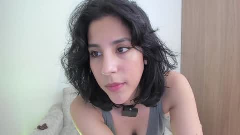 I am Alexandra online show from January 2025 02:53:02 AM