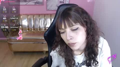 Snapshot of alexandra_gomez_t chatting on November 2025 09:05:02 PM alexandra online show from November 2025 09:05:02 PM