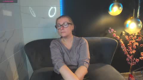 Alexandra online show from December 2024 11:28:01 AM