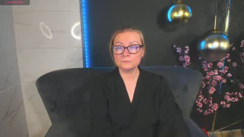 Alexandra online show from January 2025 01:45:02 AM