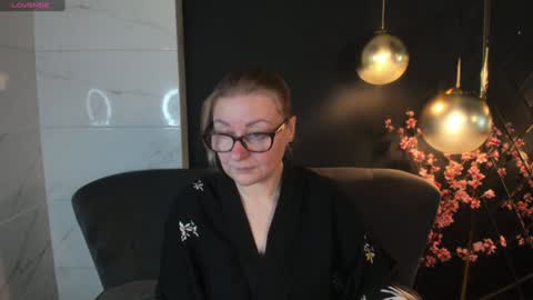 Alexandra online show from January 2025 01:52:01 PM