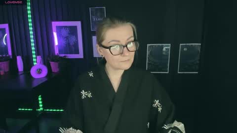 Alexandra online show from February 2025 01:47:02 PM