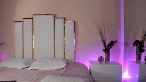 alexandraa_gomez online show from September 2025 03:13:02 PM