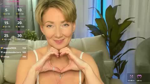 Alexandra online show from February 2025 06:03:01 PM