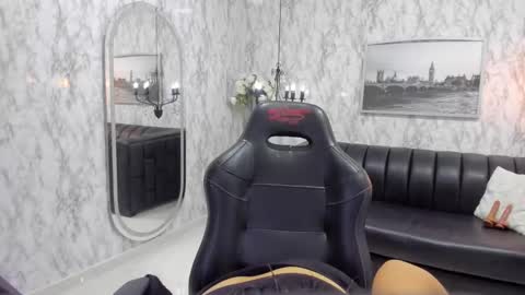 Snapshot of alexandramilff chatting on November 2025 03:17:01 AM Alexandra Milff online show from November 2025 03:17:01 AM