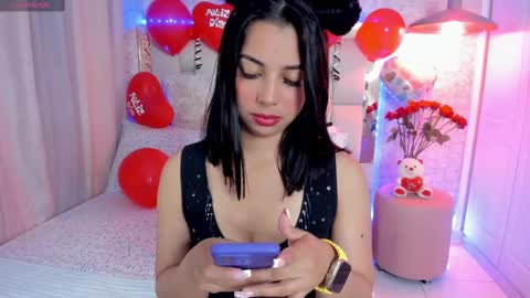 Alexandra Miller online show from February 2025 01:38:01 PM