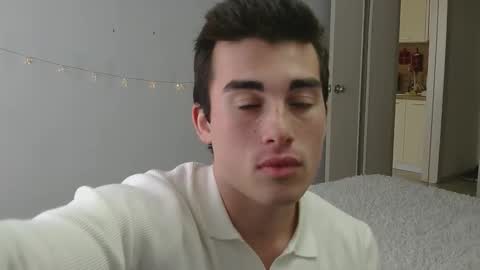 Snapshot of alexarti chatting on October 2025 09:40:01 AM Alex online show from October 2025 09:40:01 AM