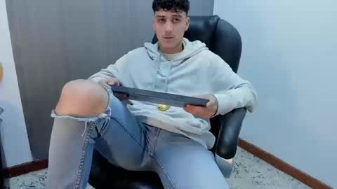 Alex online show from September 2025 01:44:02 PM