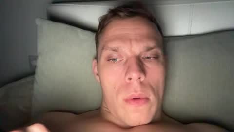 alexfit96 online show from November 2025 11:37:02 PM