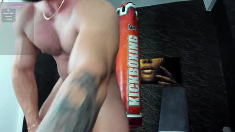 alexmusclegod online show from December 2024 09:09:01 PM