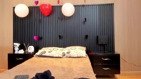 Alexiaa  Online 1430 to 2100 GMT-5 online show from February 2025 10:06:02 AM