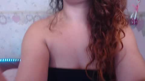 Snapshot of alexiarestrepo chatting on March 2025 03:02:01 PM Alexia online show from March 2025 03:02:01 PM